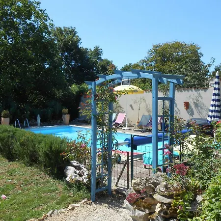 Noir Et D'hotes 住宿加早餐酒店 3*